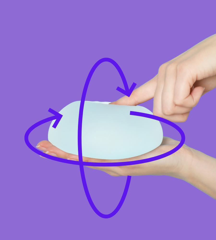 czy implant piersi może się przekręcić